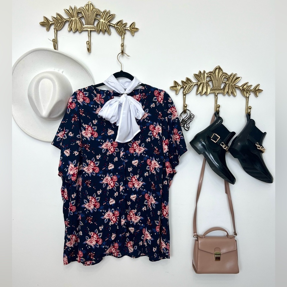 Boho ruffle sleeve top 2X ptp 26.5”